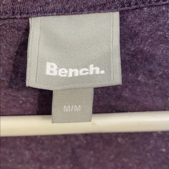 Shirt, brand: Guess, size: M, purple - Picture 3 of 3